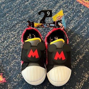 Mickey Mouse sneakers size 9 NWT